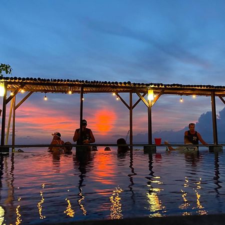 Linda Beach Hotel Нуса Лембонган Екстериор снимка