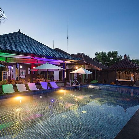 Linda Beach Hotel Нуса Лембонган Екстериор снимка